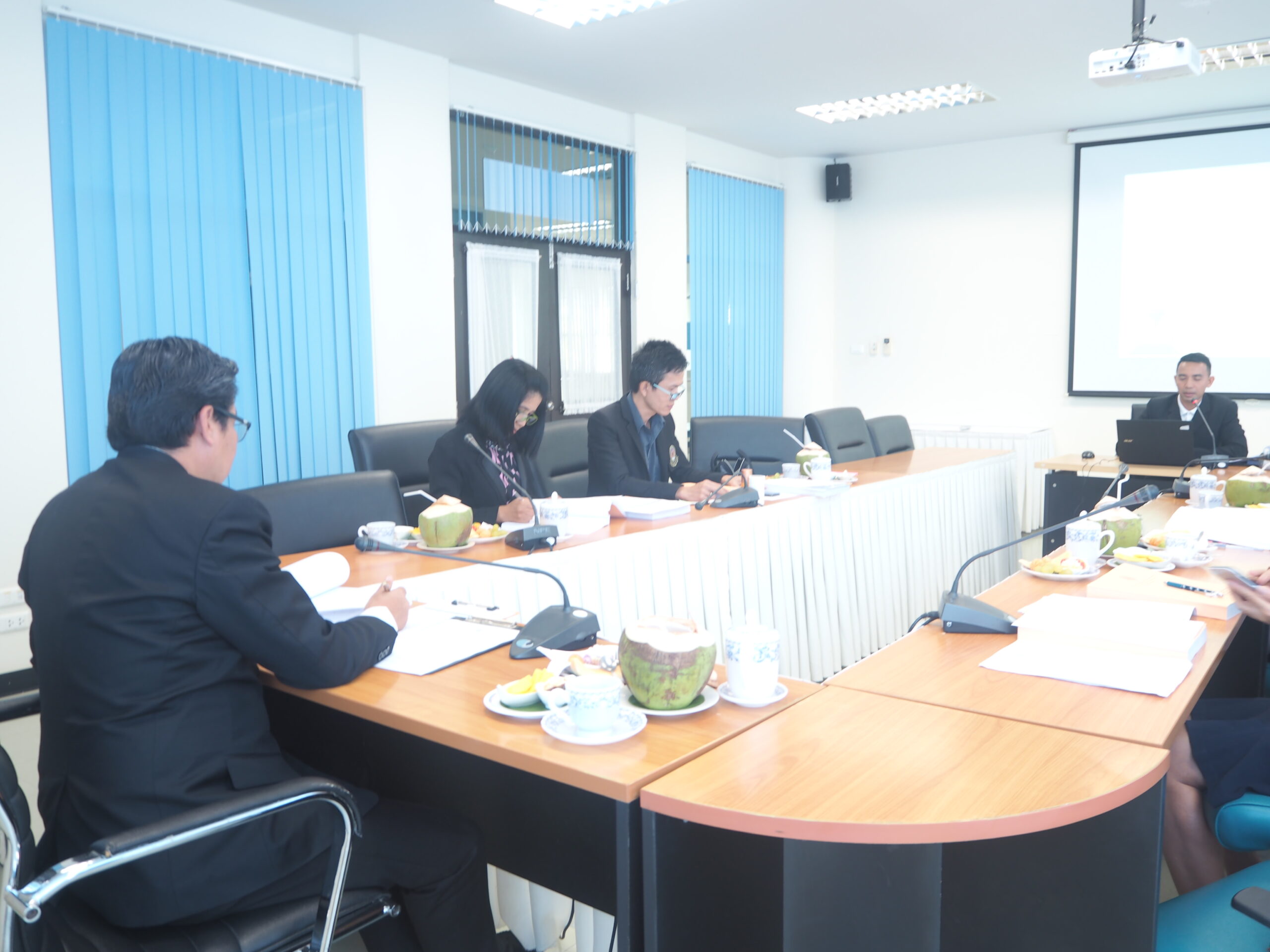 สอบวิทยานิพนธ์ 11 มี.ค. 63